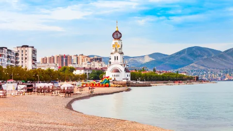 Когда прогревается море в Новороссийске — и при чём тут норд-ост и открытая бухта