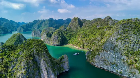 When to Visit Ha Long Bay, and the Months When Fog Won't Hide the Karsts
